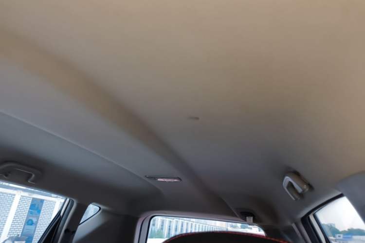Used Geely Auto GX7 2014 1.8L Manual Value Edition Headliner