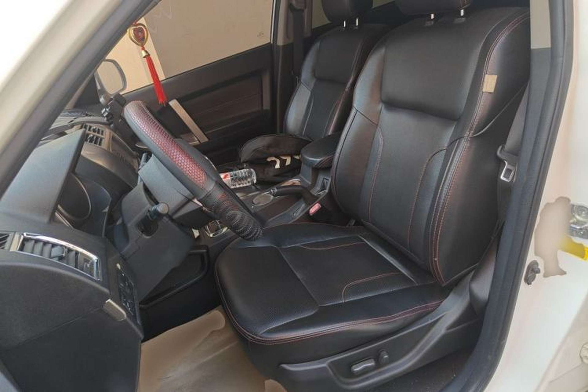 Used Geely Auto GX7 2014 2.4L Automatic Prestige Edition Left Front Seat