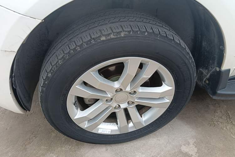 Used Geely Auto GX7 2014 1.8L Manual Value-Added Sunroof Edition Left Front Wheel Hub