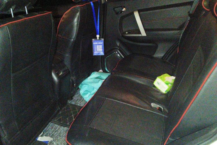 Used Geely Auto GX7 2014 1.8L Manual Value-Added Sunroof Edition Left Rear Seat