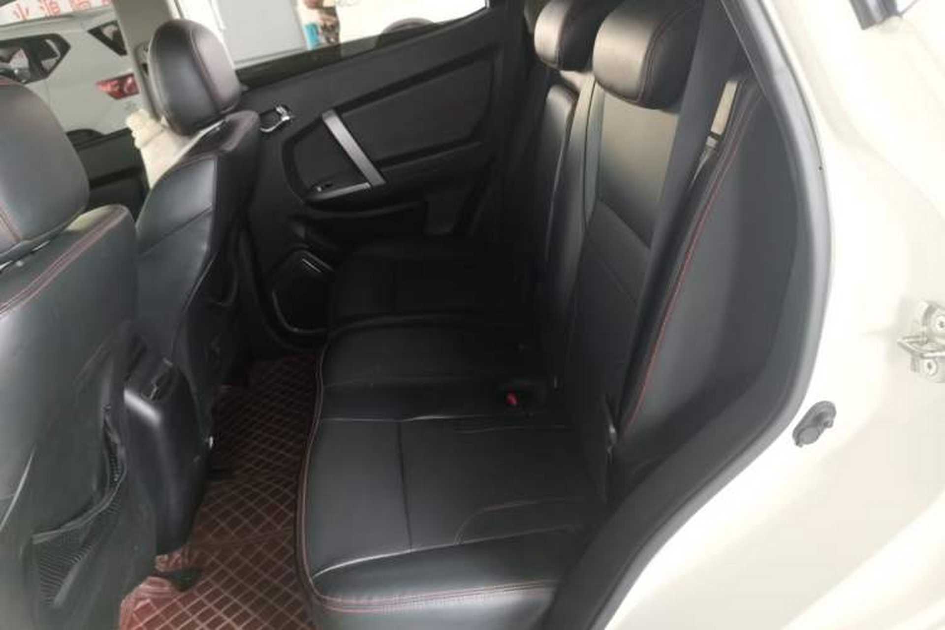 Used Geely Auto GX7 2014 2.0L Automatic Prestige Edition Left Rear Seat