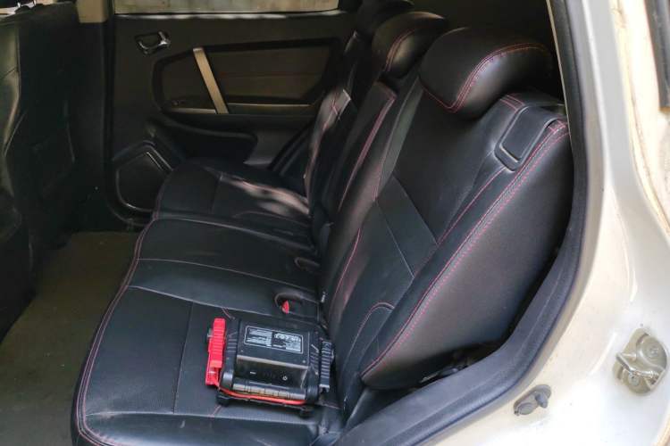 Used Geely Auto GX7 2014 1.8L Manual Elite Model Left Rear Seat