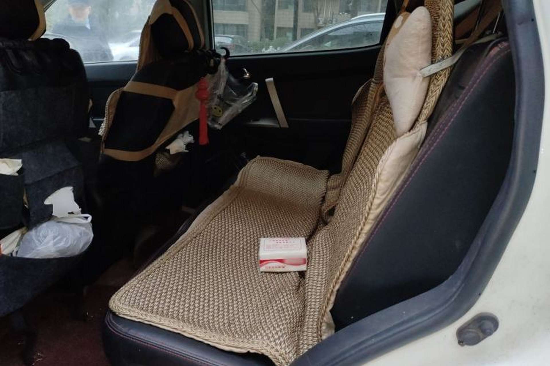 Used Geely Auto GX7 2014 2.0L Automatic Prestige Version China V Standard Left Rear Seat