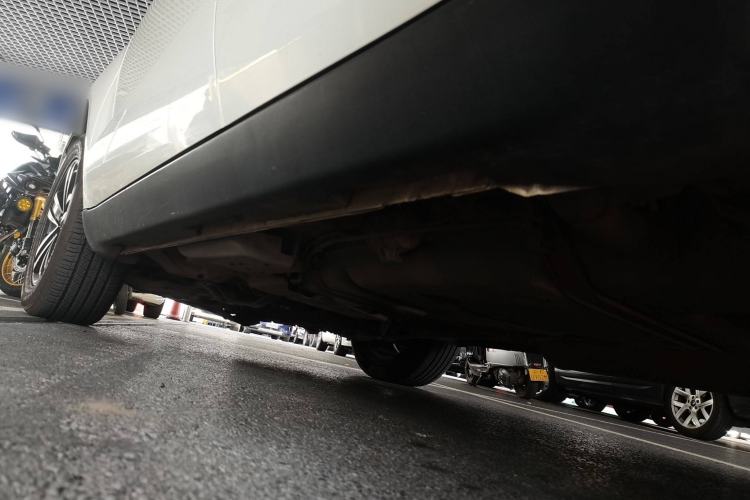 Used Geely Auto GX7 2014 2.0L Automatic Prestige Edition Left Side Sill