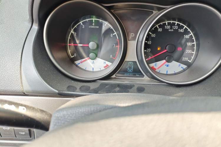 Used Geely Auto GX7 2014 2.0L Automatic Value Edition Odometer Close Up