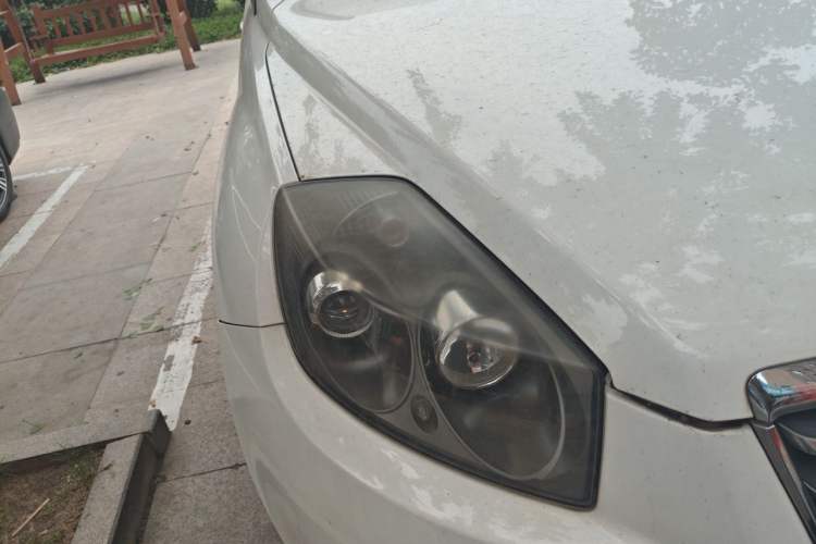 Used Geely Auto GX7 2014 2.0L Automatic Value Edition Right Front Headlight