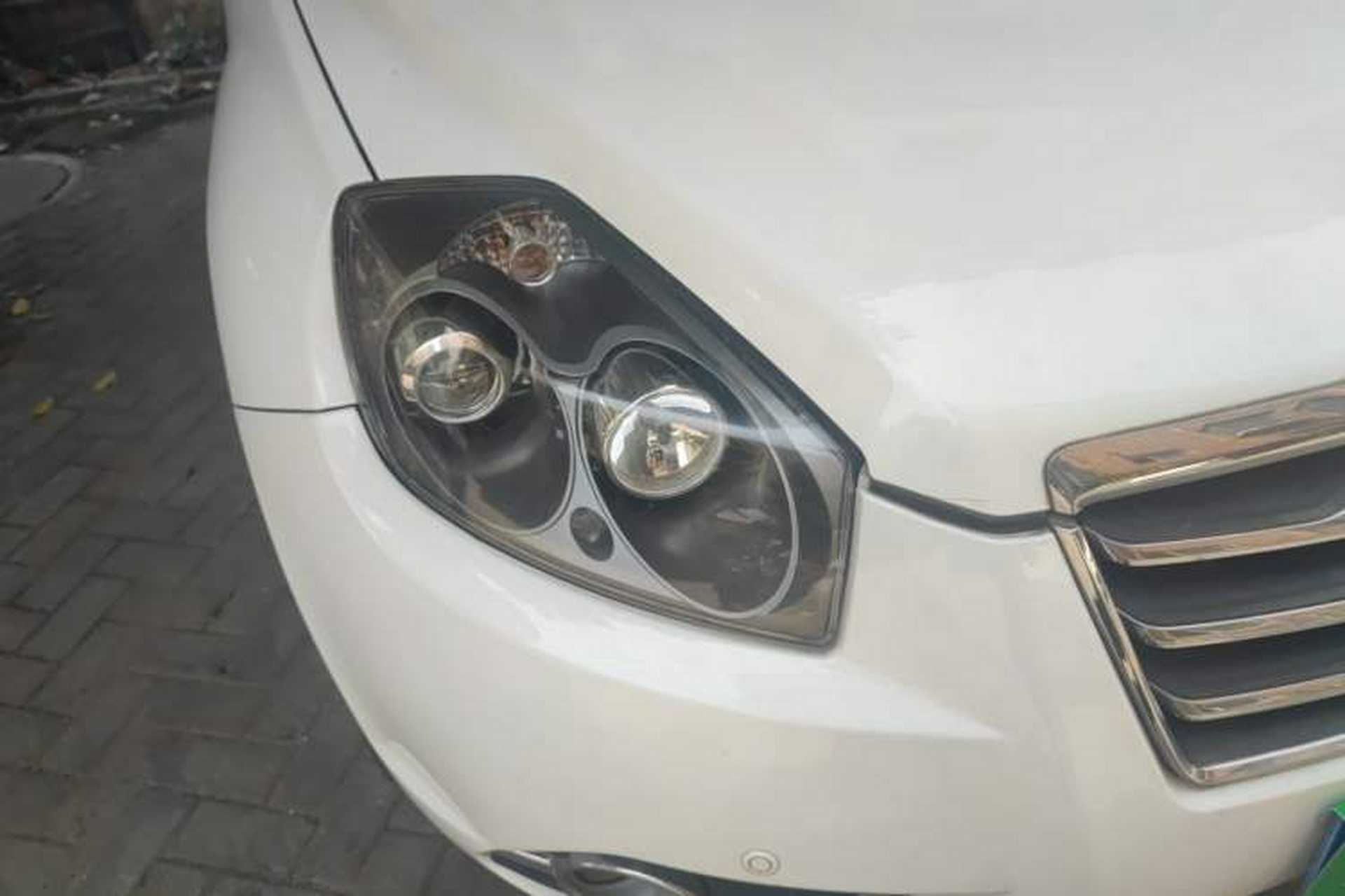 Used Geely Auto GX7 2014 1.8L Manual Entry-Level Model Right Front Headlight
