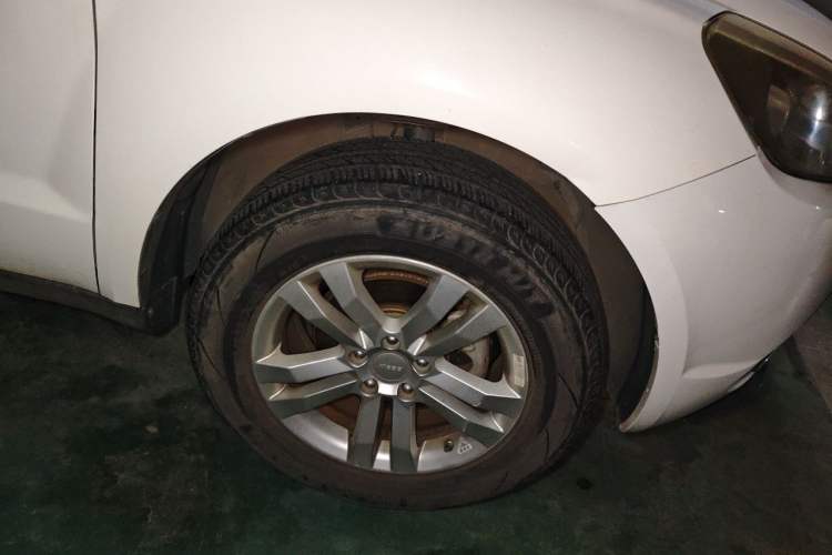 Used Geely Auto GX7 2014 1.8L Manual Value Edition Right Front Wheel Hub