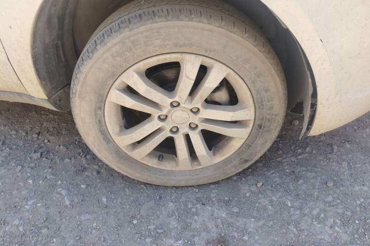 Used Geely Auto GX7 2014 1.8L Manual Value Edition Right Front Wheel Hub
