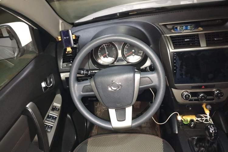 Used Geely Auto GX7 2014 1.8L Manual Value Edition Steering Wheel