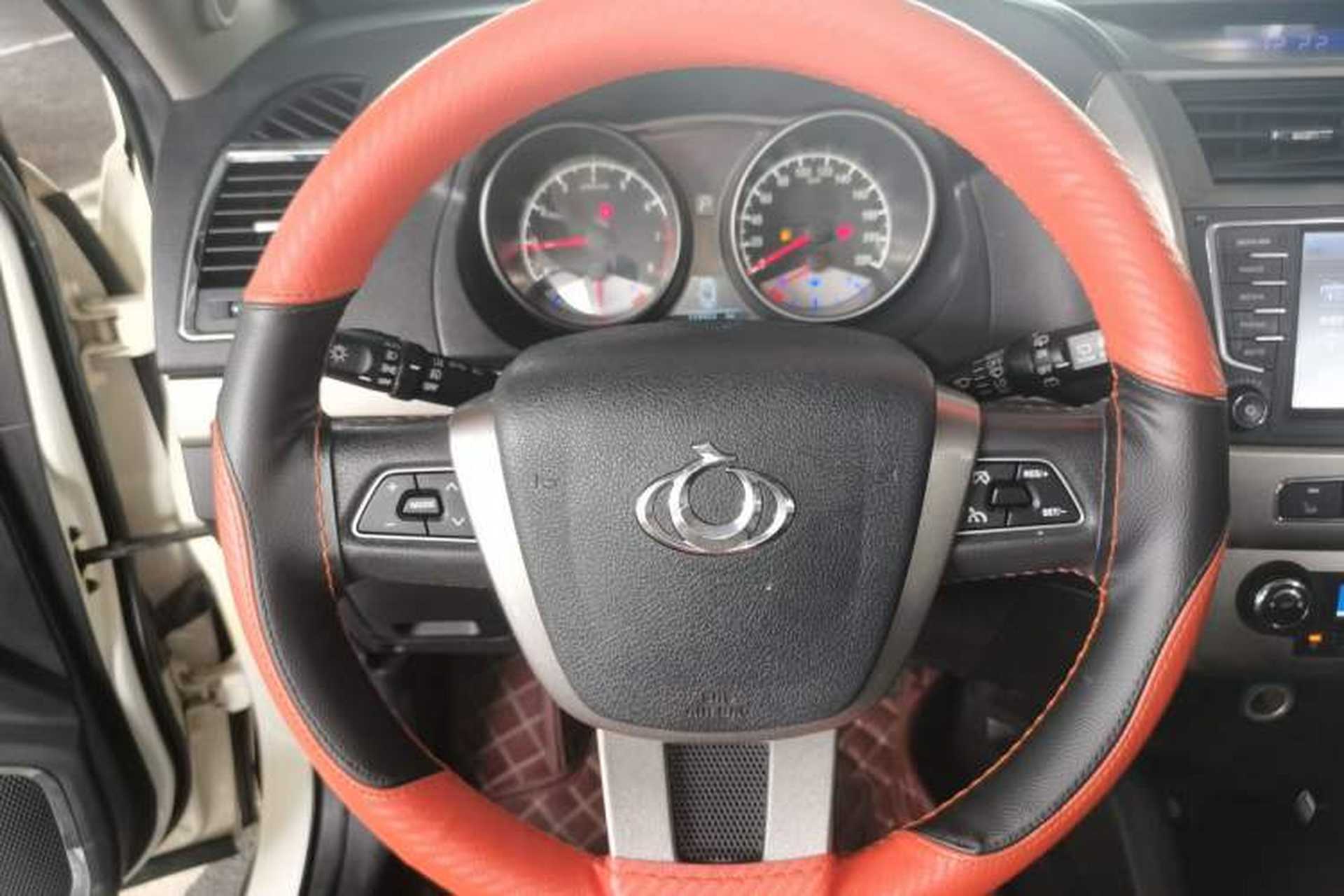 Used Geely Auto GX7 2014 2.0L Automatic Prestige Edition Steering Wheel
