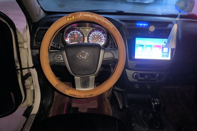 Used Geely Auto GX7 2014 1.8L Manual Entry-Level Model Steering Wheel