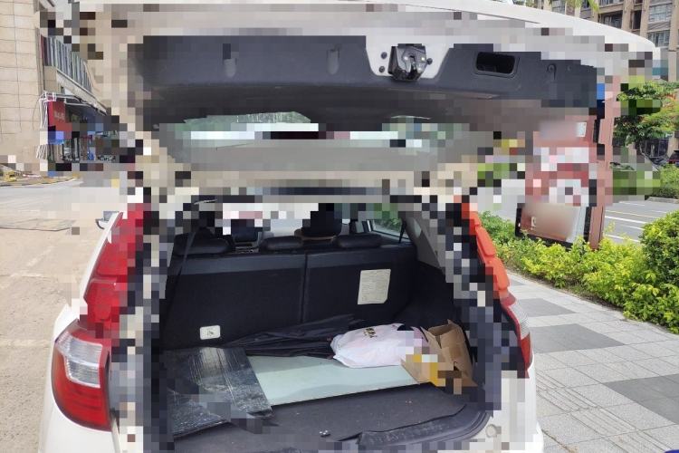 Used Geely Auto GX7 2014 2.0L Automatic Value Edition Trunk