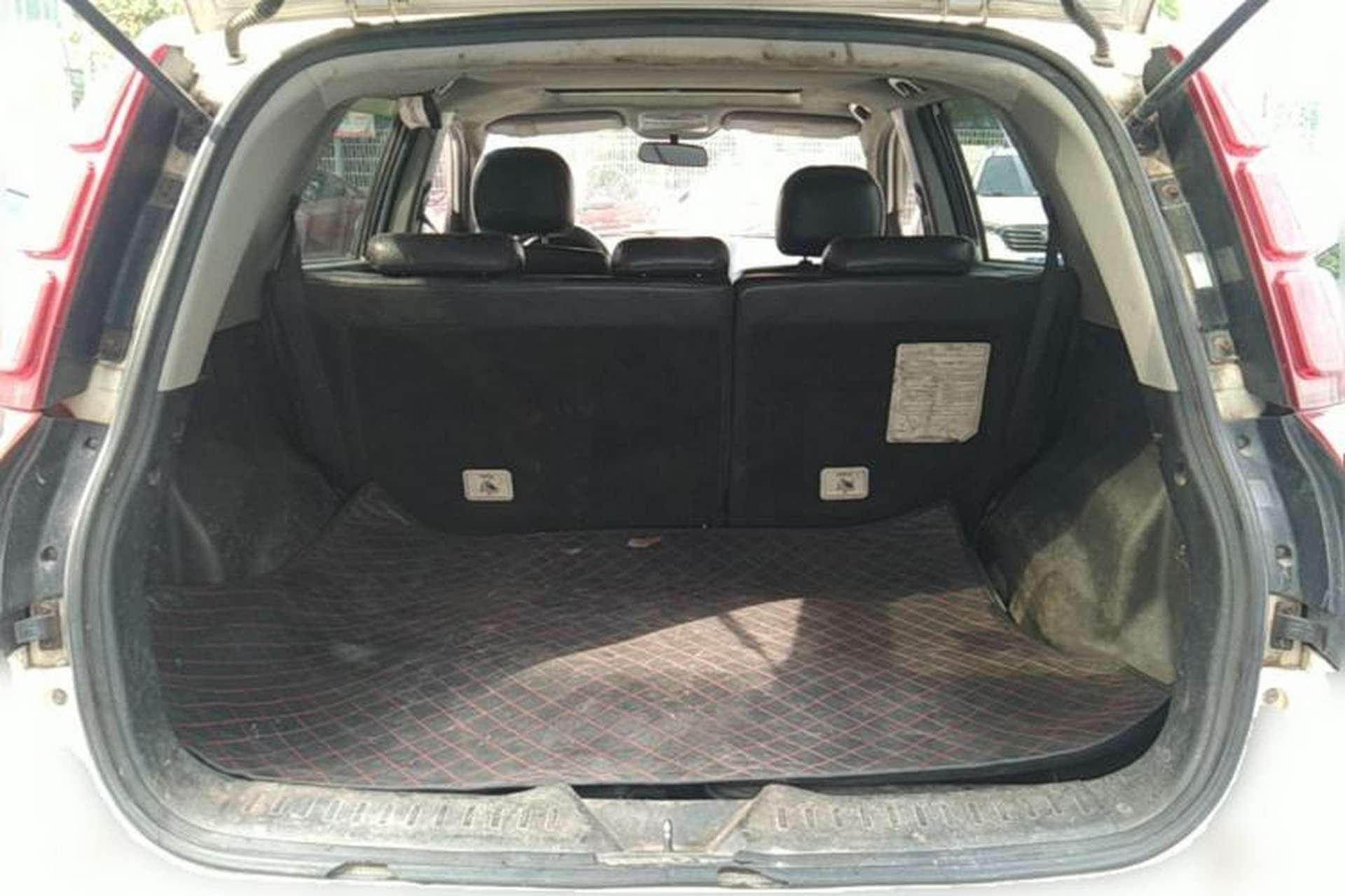 Used Geely Auto GX7 2014 1.8L Manual Elite Model Trunk