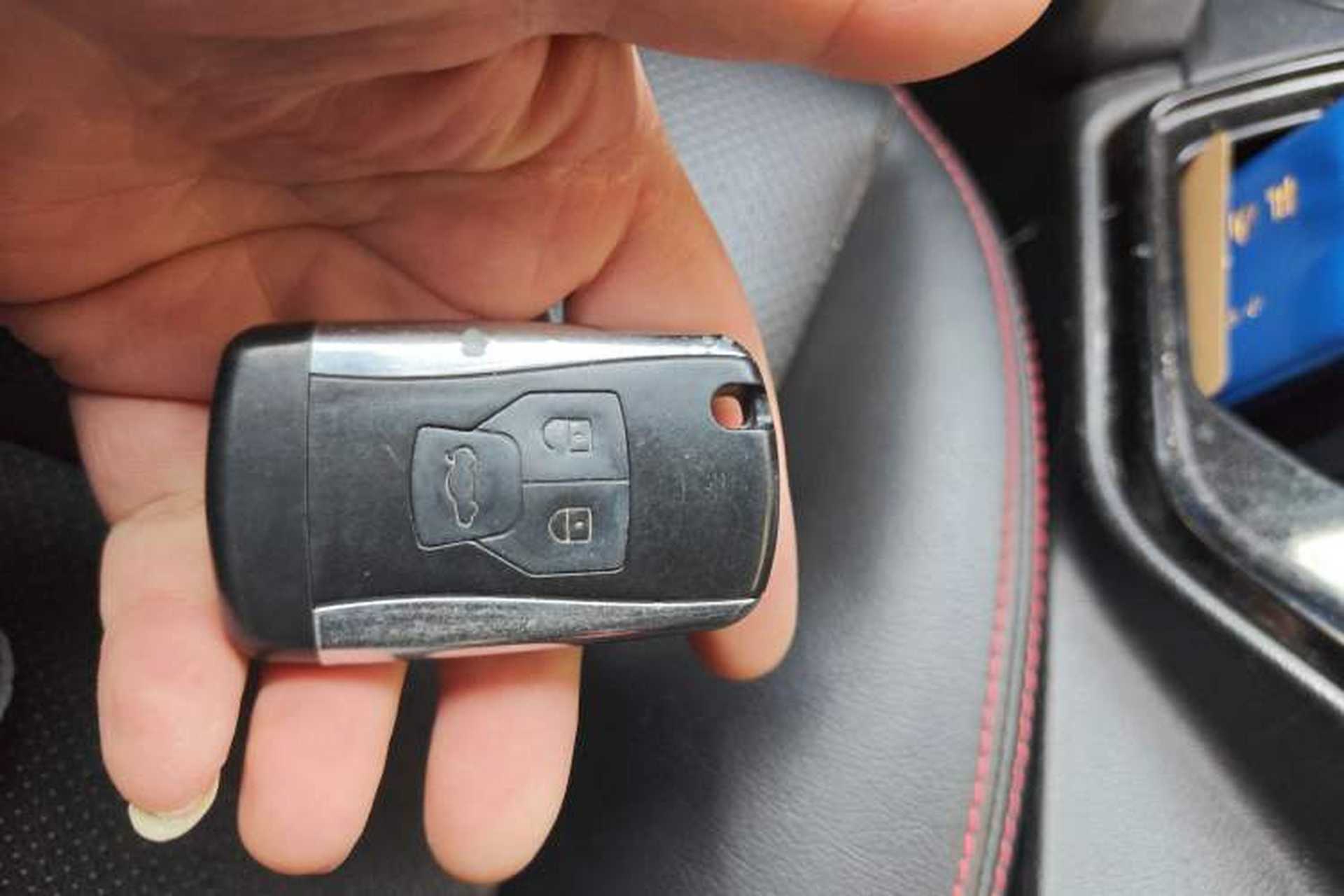 Used Geely Auto GX7 2014 2.0L Automatic Prestige Edition Vehicle Key