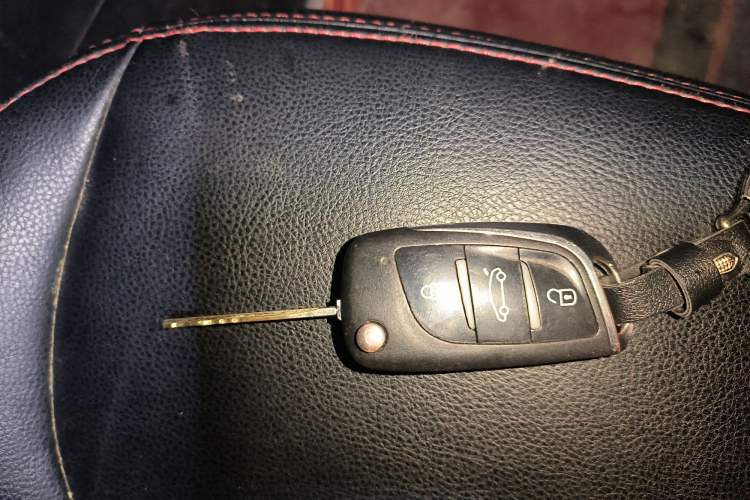 Used Geely Auto GX7 2014 1.8L Manual Entry-Level Model Vehicle Key