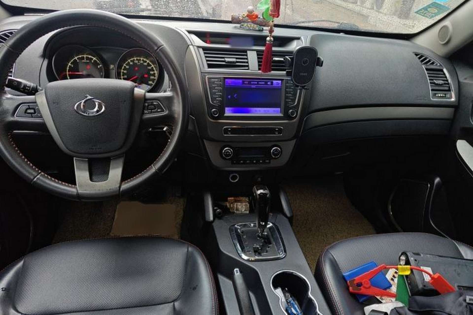 Used Geely Auto GX7 2014 2.0L Automatic Prestige Edition Center Console