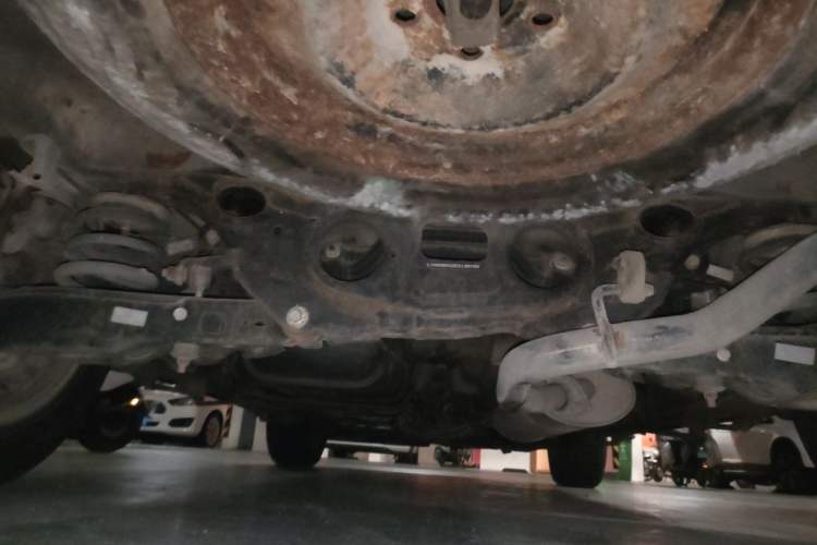 Used Geely Auto GX7 2014 1.8L Manual Value Edition Chassis Rear