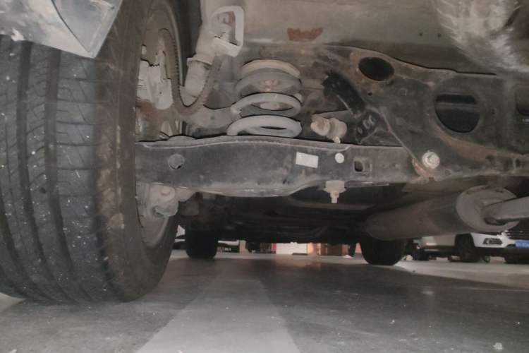 Used Geely Auto GX7 2014 1.8L Manual Value Edition Chassis Rear Left