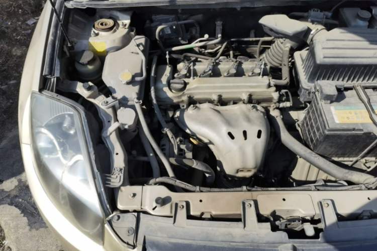 Used Geely Auto GX7 2014 2.0L Automatic Value Edition Engine Bay Right