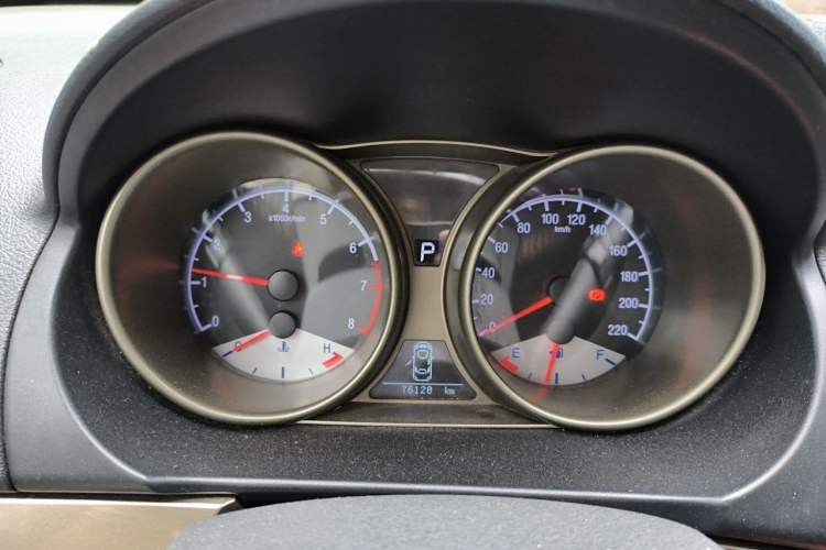 Used Geely Auto GX7 2014 2.0L Automatic Prestige Version China V Standard Instrument Cluster
