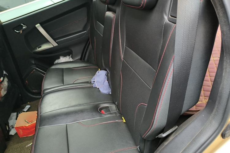 Used Geely Auto GX7 2014 2.0L Automatic Prestige Version China V Standard Left Rear Seat