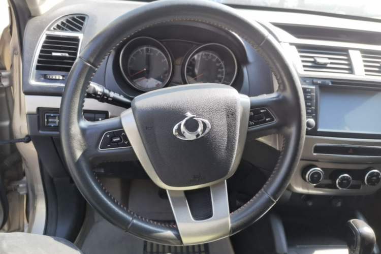 Used Geely Auto GX7 2014 2.0L Automatic Value Edition Steering Wheel