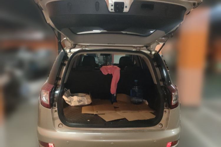 Used Geely Auto GX7 2014 1.8L Manual Value Edition Trunk