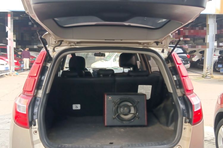 Used Geely Auto GX7 2014 1.8L Manual Value-Added Sunroof Edition Trunk