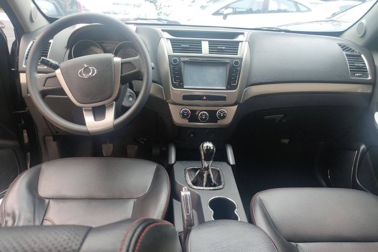 Used Geely Auto GX7 2015 Classic Edition 1.8L Manual Elite Model China V Standard Audio And AC Panel