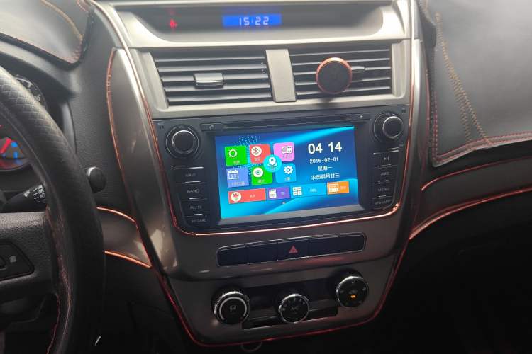 Used Geely Auto GX7 2015 Classic Edition 1.8L Manual New Urban Model China IV Audio And AC Panel