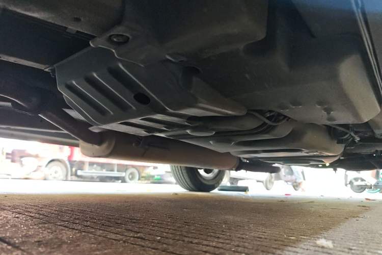 Used Geely Auto GX7 2015 Sports Edition 2.0L Automatic Prestige Model Chassis Front Left