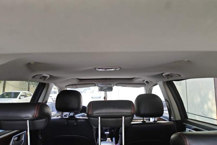 Used Geely Auto GX7 2015 Sport Edition 2.0L Automatic Luxury Model Headliner