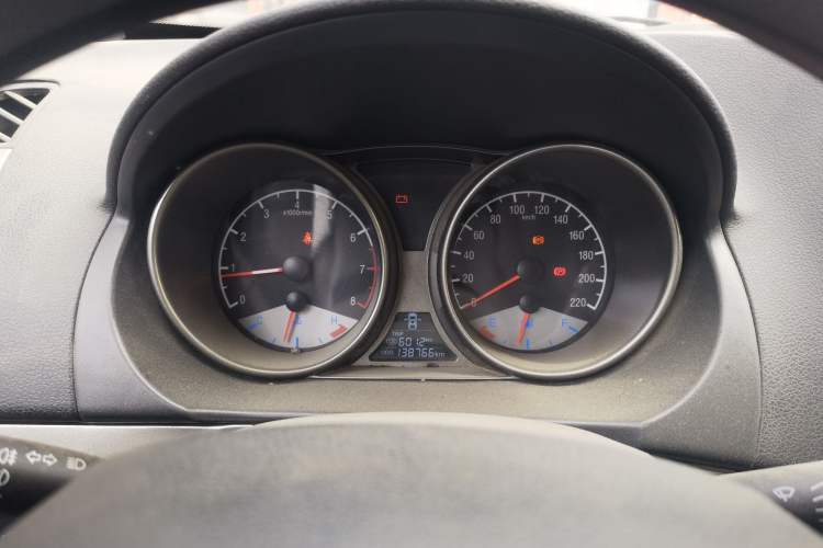 Used Geely Auto GX7 2015 Classic Edition 1.8L Manual Elite Model China V Standard Instrument Cluster