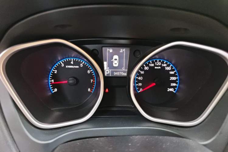 Used Geely Auto GX7 2015 Sports Edition 2.0L Automatic Prestige Model Instrument Cluster