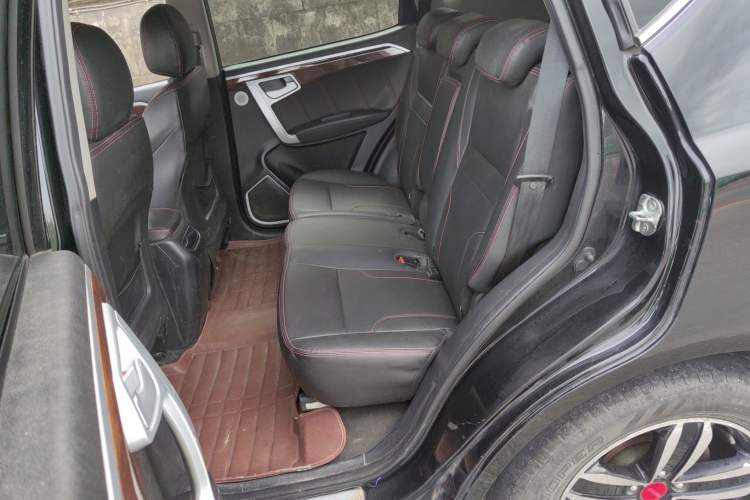 Used Geely Auto GX7 2015 Sport Edition 2.0L Automatic Luxury Model Interior 1
