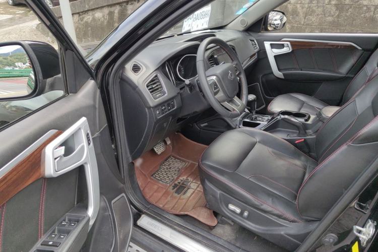 Used Geely Auto GX7 2015 Sport Edition 2.0L Automatic Luxury Model Interior 2
