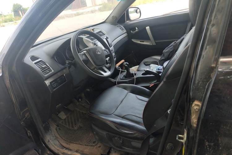 Used Geely Auto GX7 2015 Classic Edition 1.8L Manual Elite Model China IV Left Front Seat