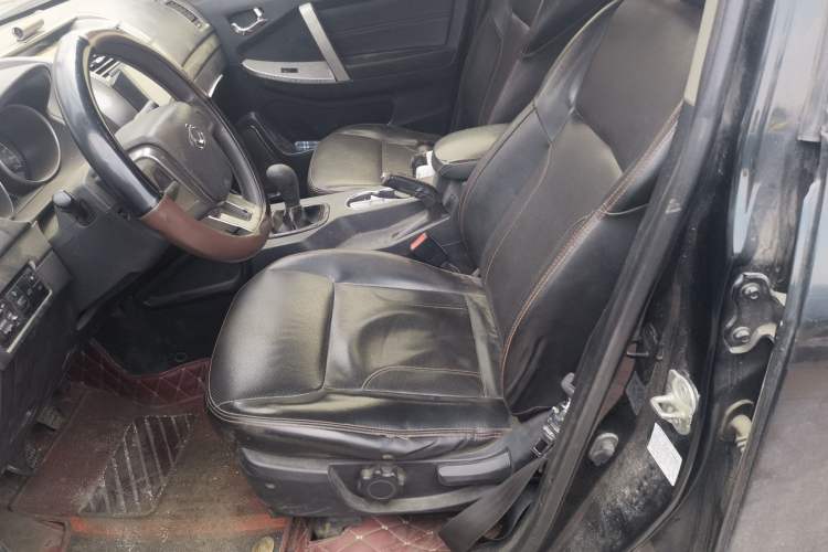 Used Geely Auto GX7 2015 Classic Edition 1.8L Manual Elite Model China V Standard Left Front Seat