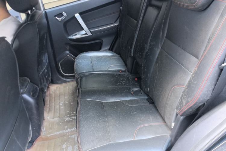 Used Geely Auto GX7 2015 Classic Edition 1.8L Manual Urban Model China V Standard Left Rear Seat