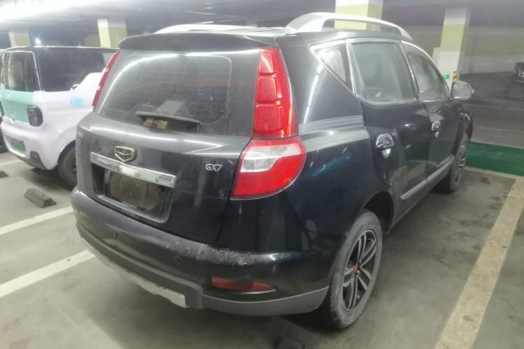 Used Geely Auto GX7 2015 Classic Edition 1.8L Manual New Urban Upgrade Version China IV Standard Rear Right 45 Deg