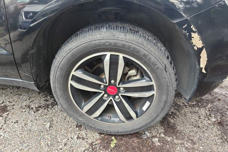 Used Geely Auto GX7 2015 Classic Edition 1.8L Manual Elite Model China V Standard Right Front Wheel Hub