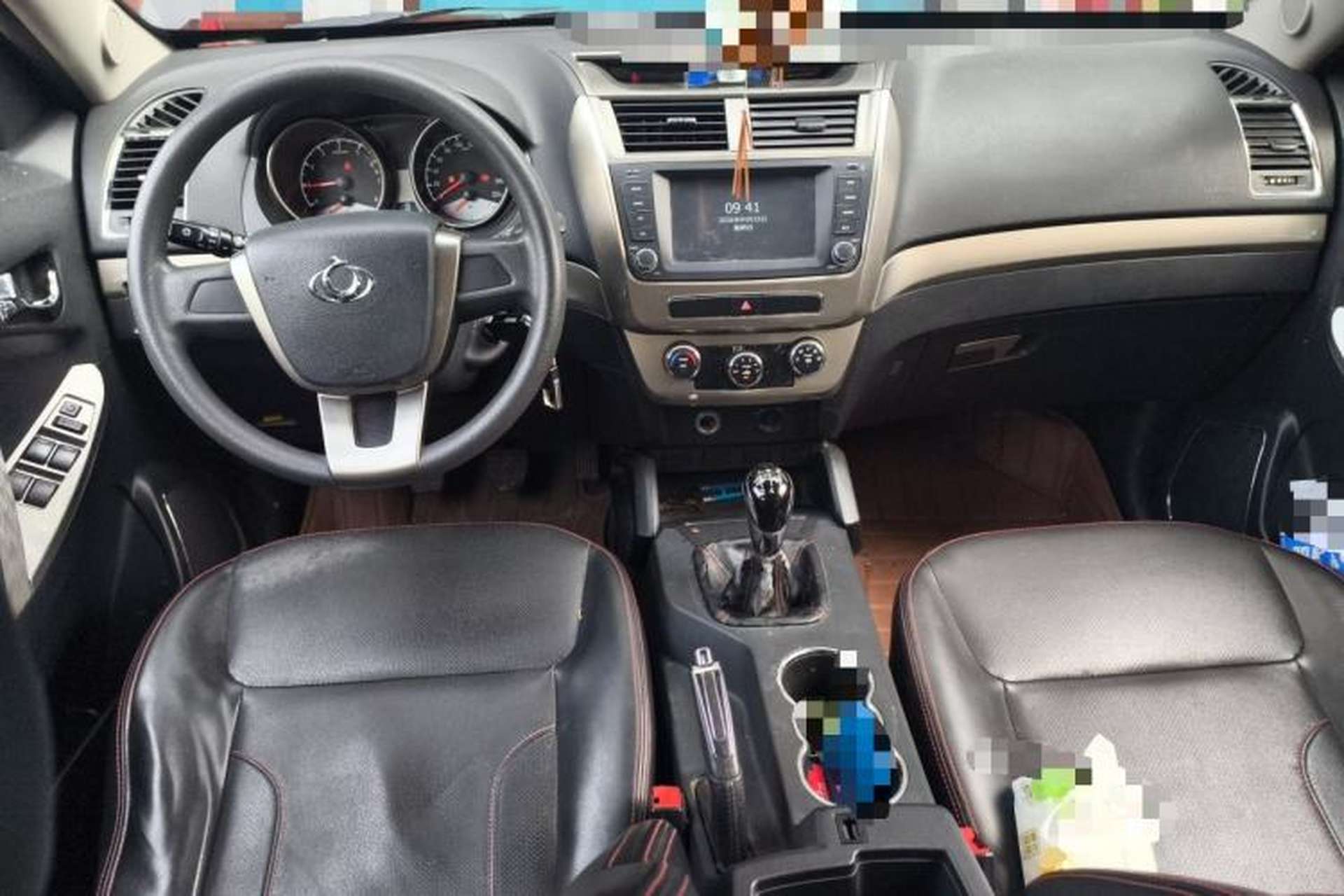 Used Geely Auto GX7 2015 Classic Edition 1.8L Manual Elite Model China V Standard Center Console