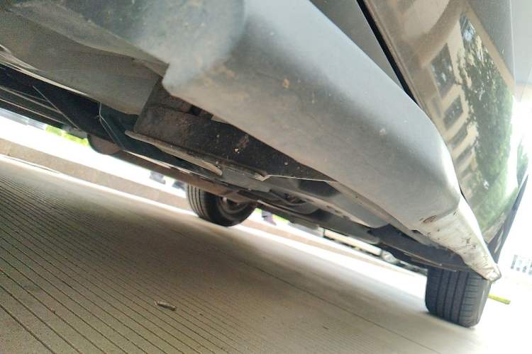 Used Geely Auto GX7 2015 Classic Edition 1.8L Manual Urban Model China IV Chassis Front Left