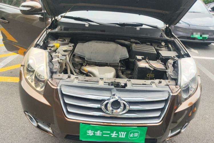 Used Geely Auto GX7 2015 Sport Edition 2.0L Automatic Luxury Model Engine Bay
