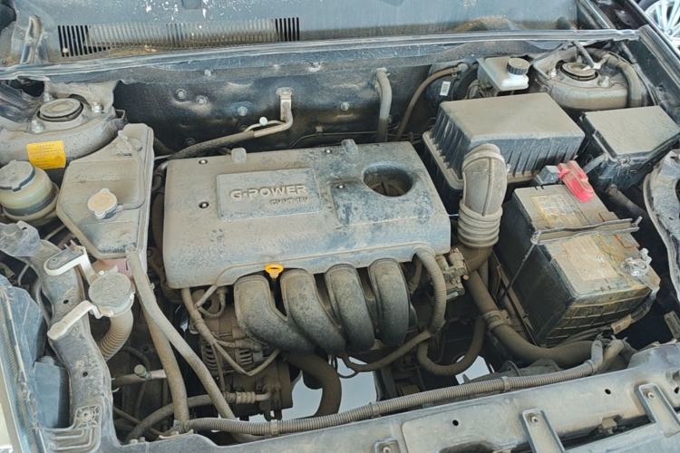 Used Geely Auto GX7 2015 Classic Edition 1.8L Manual Urban Model China IV Engine Bay