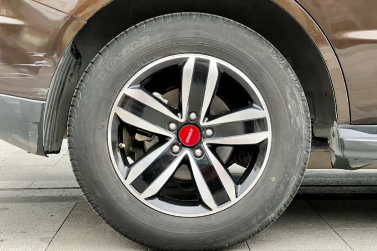 Used Geely Auto GX7 2015 Sports Edition 2.0L Automatic Prestige Model Exterior 6
