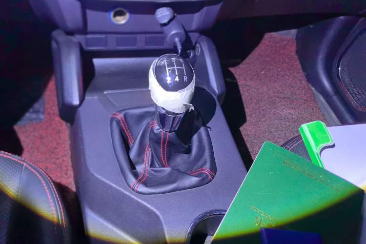 Used Geely Auto GX7 2015 Classic Edition 1.8L Manual New Urban Upgrade Version China IV Standard Gear Lever