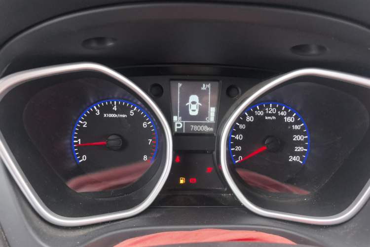 Used Geely Auto GX7 2015 Sports Edition 2.0L Automatic Prestige Model Instrument Cluster