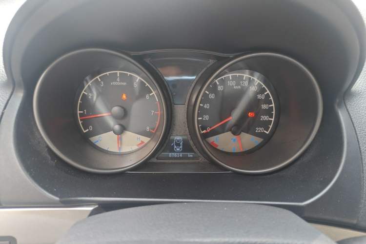 Used Geely Auto GX7 2015 Classic Edition 1.8L Manual Urban Model China V Standard Instrument Cluster